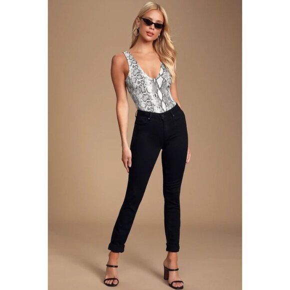 Lulus Womens Wildlife Black and White Snake Print Bodysuit Size L Sexy Chic - Picture 1 of 13